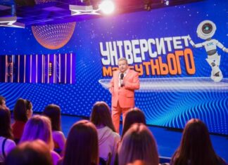 Напередодні тридцятиріччя на посаді ректора Університету культури Михайло Поплавський вирішив піти з посади